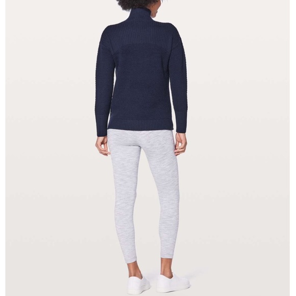 lululemon athletica warm and restore sweater - Picture 5 of 12